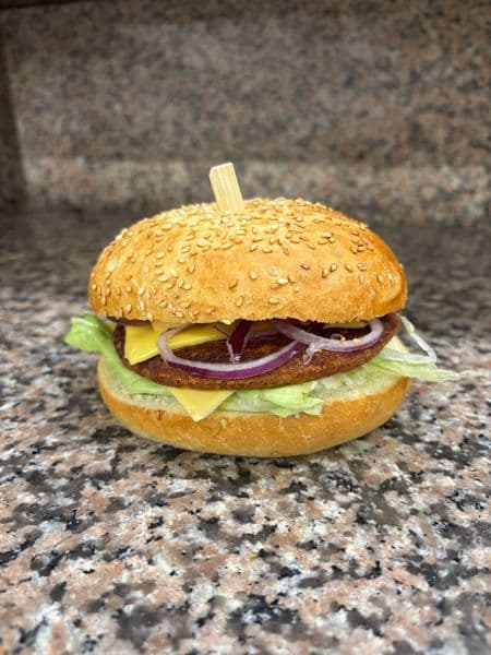 Kurací cheese burger bez hranoliek